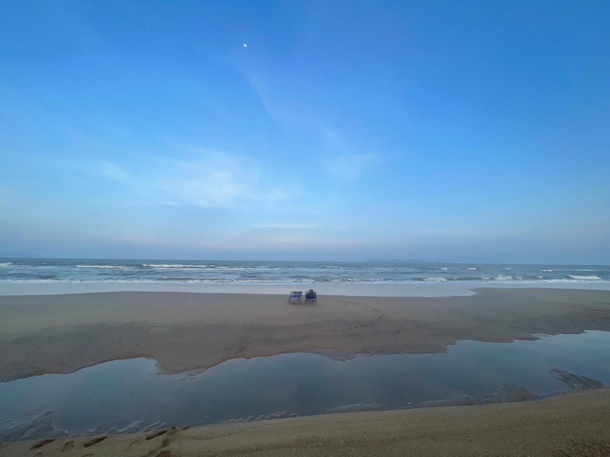 蓝色海滩度假村 邦沙潘河內 外观 照片